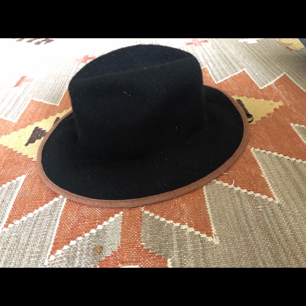 Free people black wide brim hat